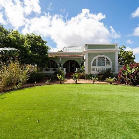 Amplia Villa De Lujo Con Piscina Climatizada Las Palmas de Gran Canaria Exteriör bild