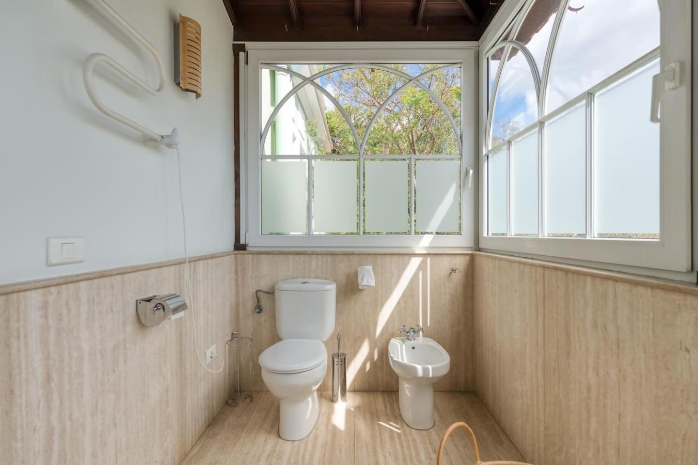 Amplia Villa De Lujo Con Piscina Climatizada Las Palmas de Gran Canaria Exteriör bild