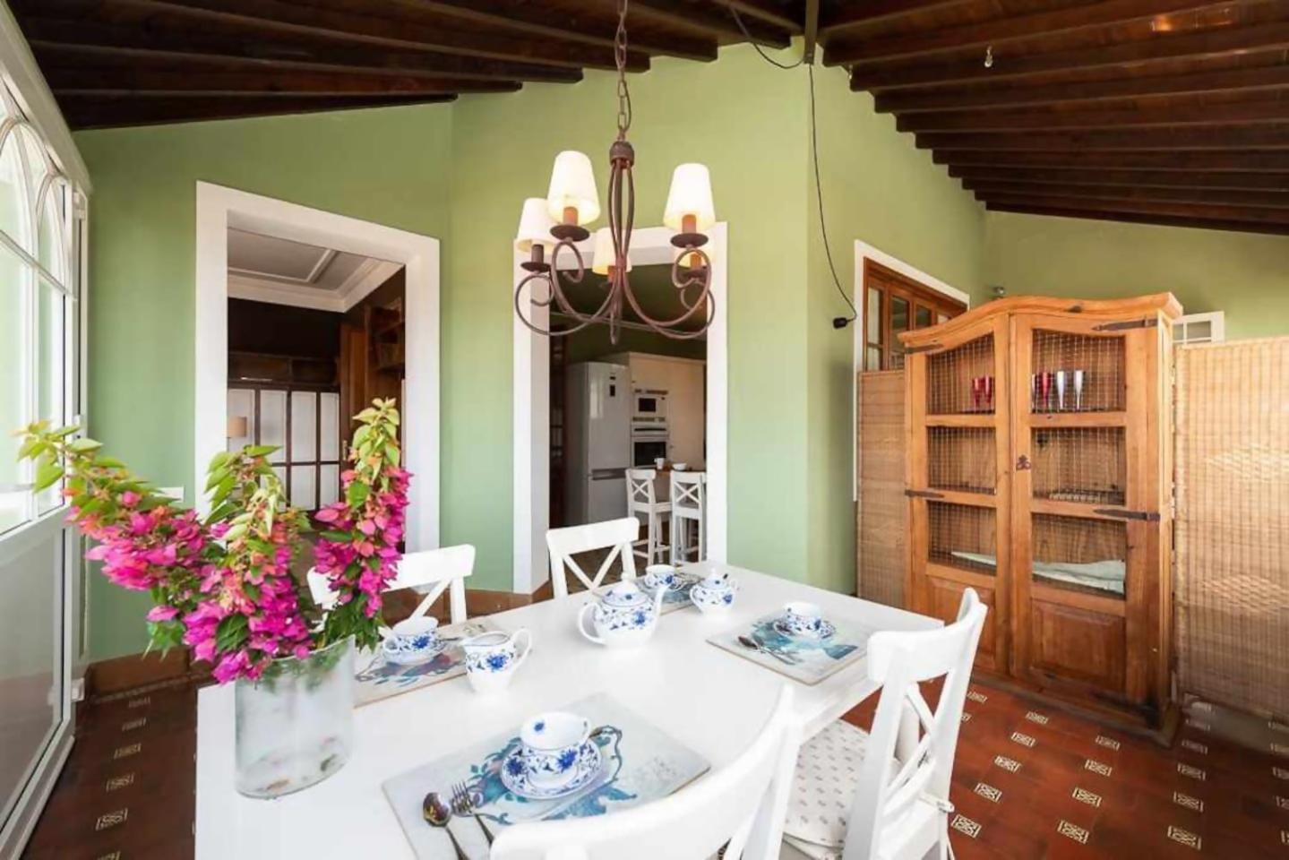 Amplia Villa De Lujo Con Piscina Climatizada Las Palmas de Gran Canaria Exteriör bild