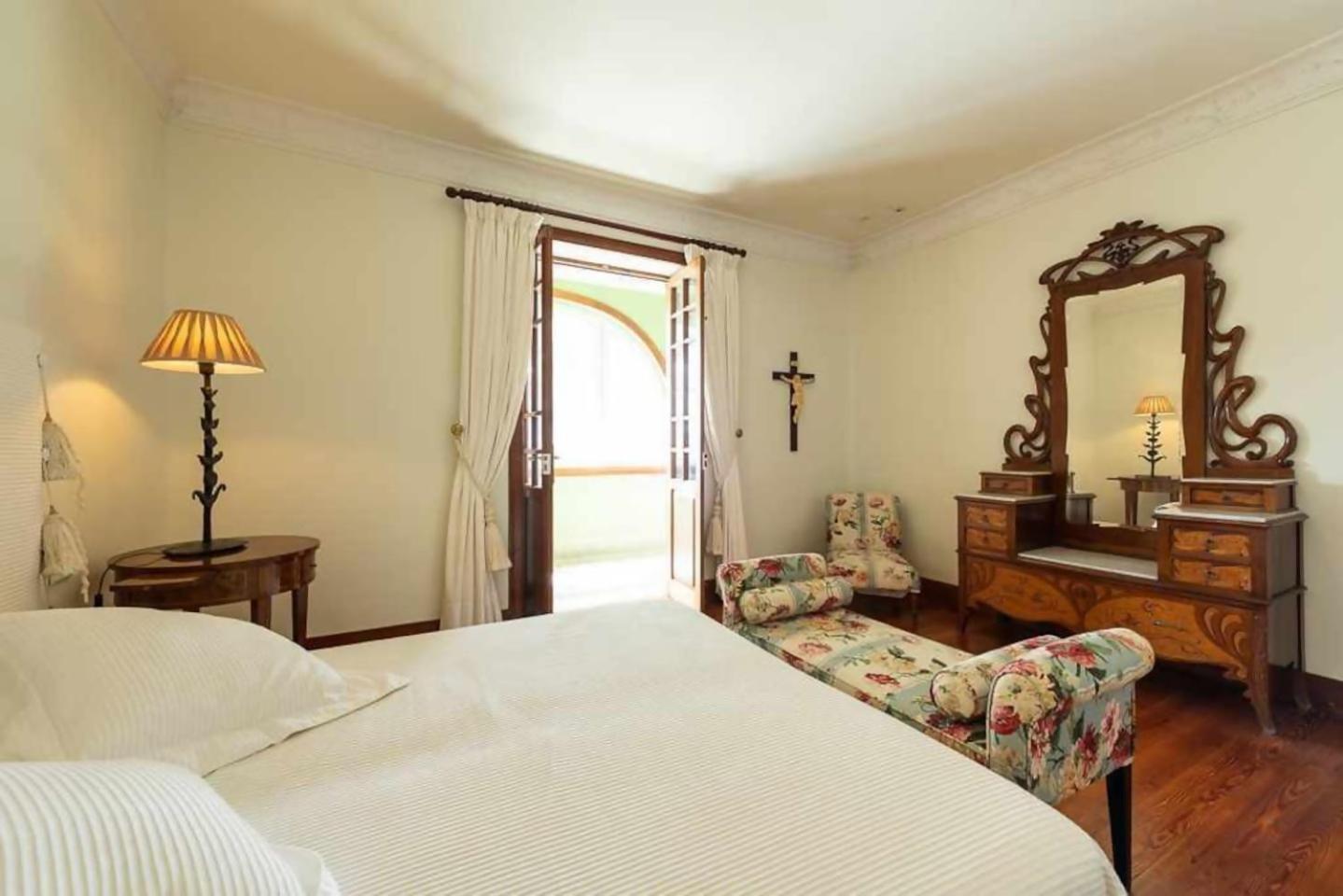 Amplia Villa De Lujo Con Piscina Climatizada Las Palmas de Gran Canaria Exteriör bild