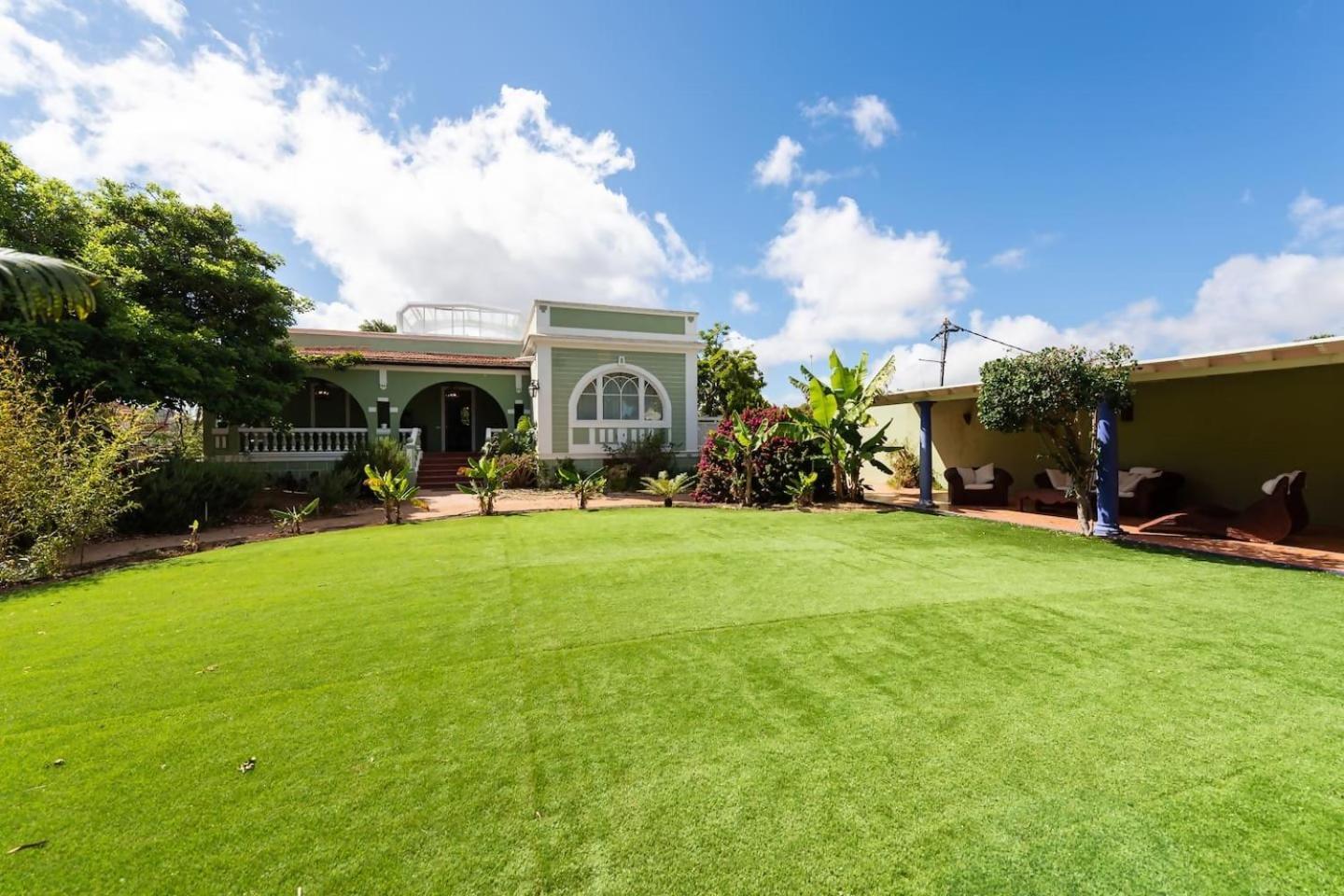 Amplia Villa De Lujo Con Piscina Climatizada Las Palmas de Gran Canaria Exteriör bild